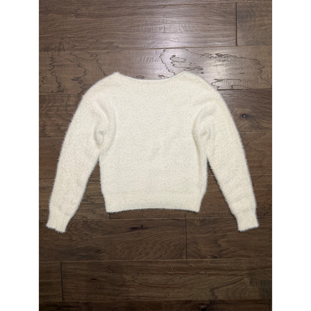 Pink Lily Eyelash Sweater Womens XS White Acrylic Fuzzy Knit Scoop Neck Cozy